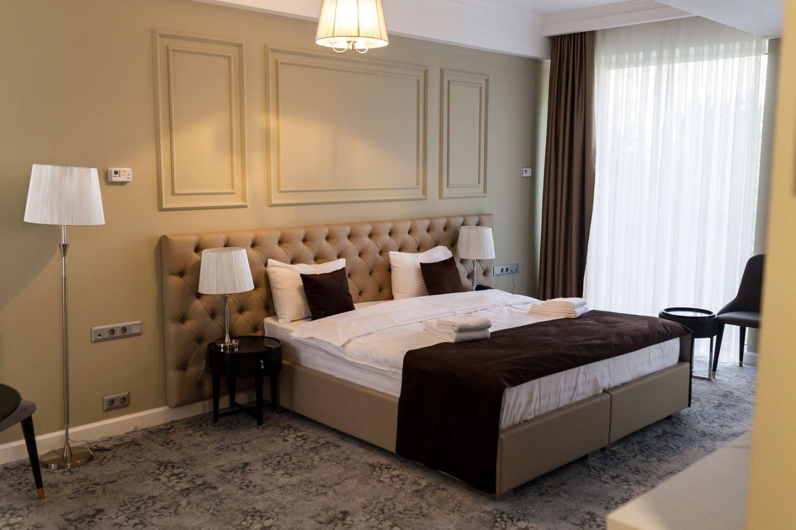 Hotel Royal Park Кишинёв Экстерьер фото
