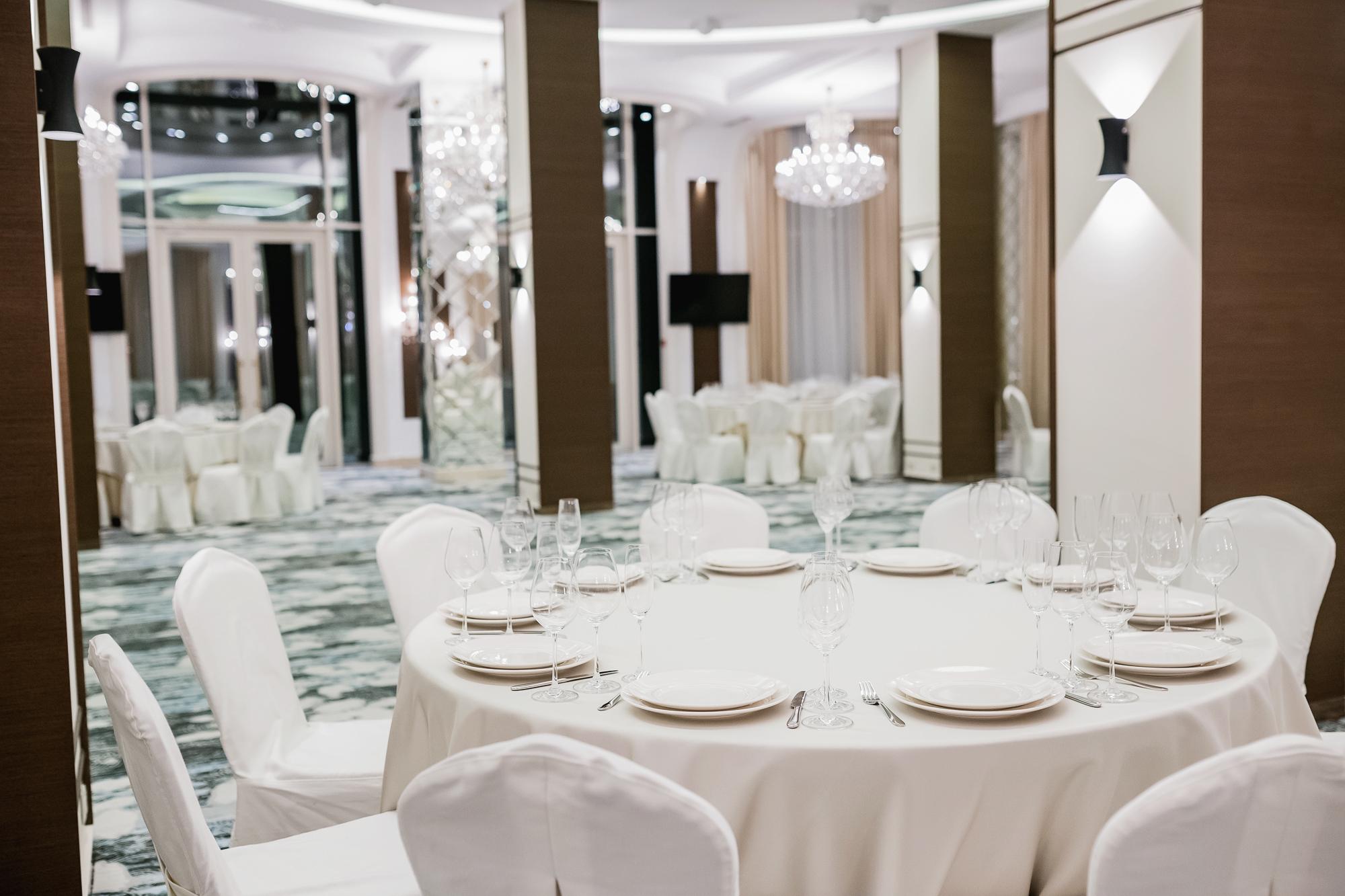 Hotel Royal Park Кишинёв Экстерьер фото